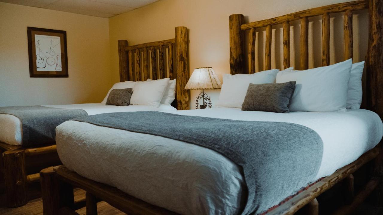 Ouray Riverside Resort - Inn & Cabins 外观 照片