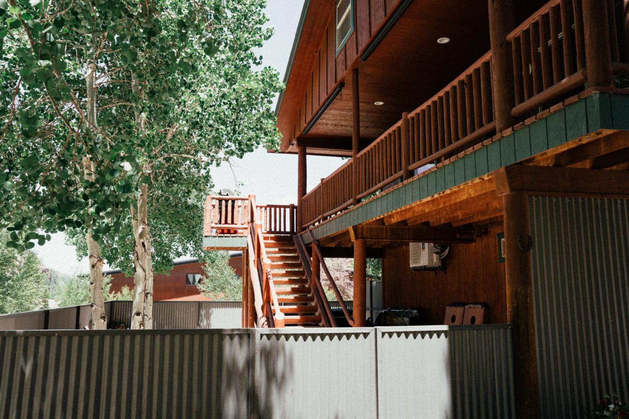 Ouray Riverside Resort - Inn & Cabins 外观 照片