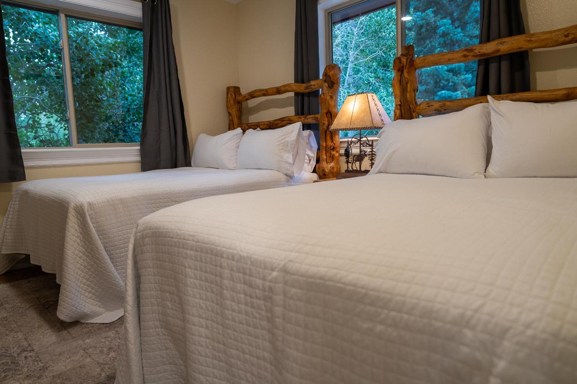 Ouray Riverside Resort - Inn & Cabins 外观 照片