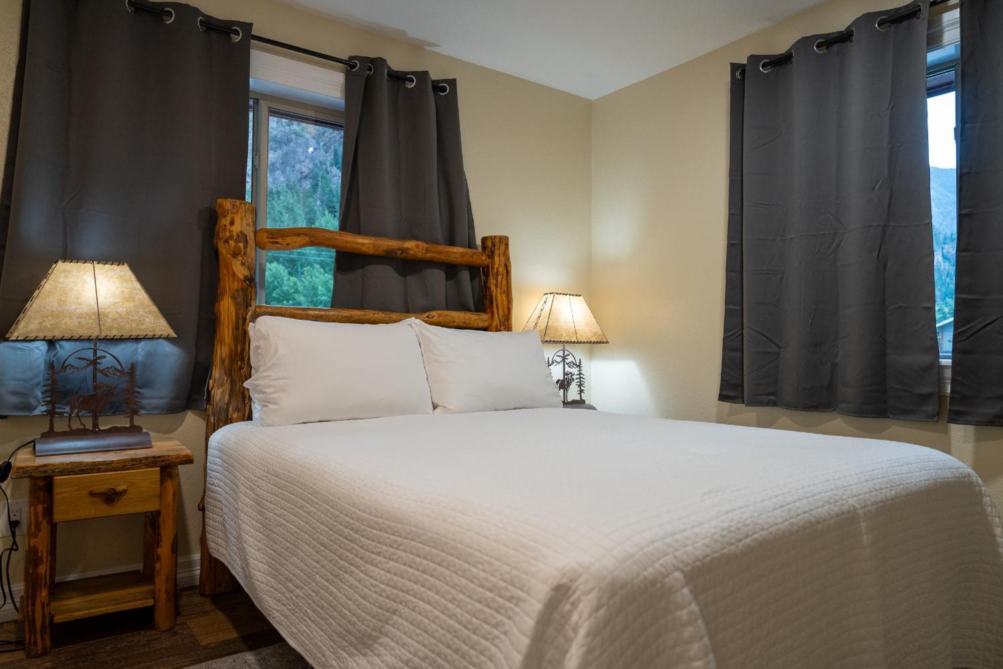 Ouray Riverside Resort - Inn & Cabins 外观 照片