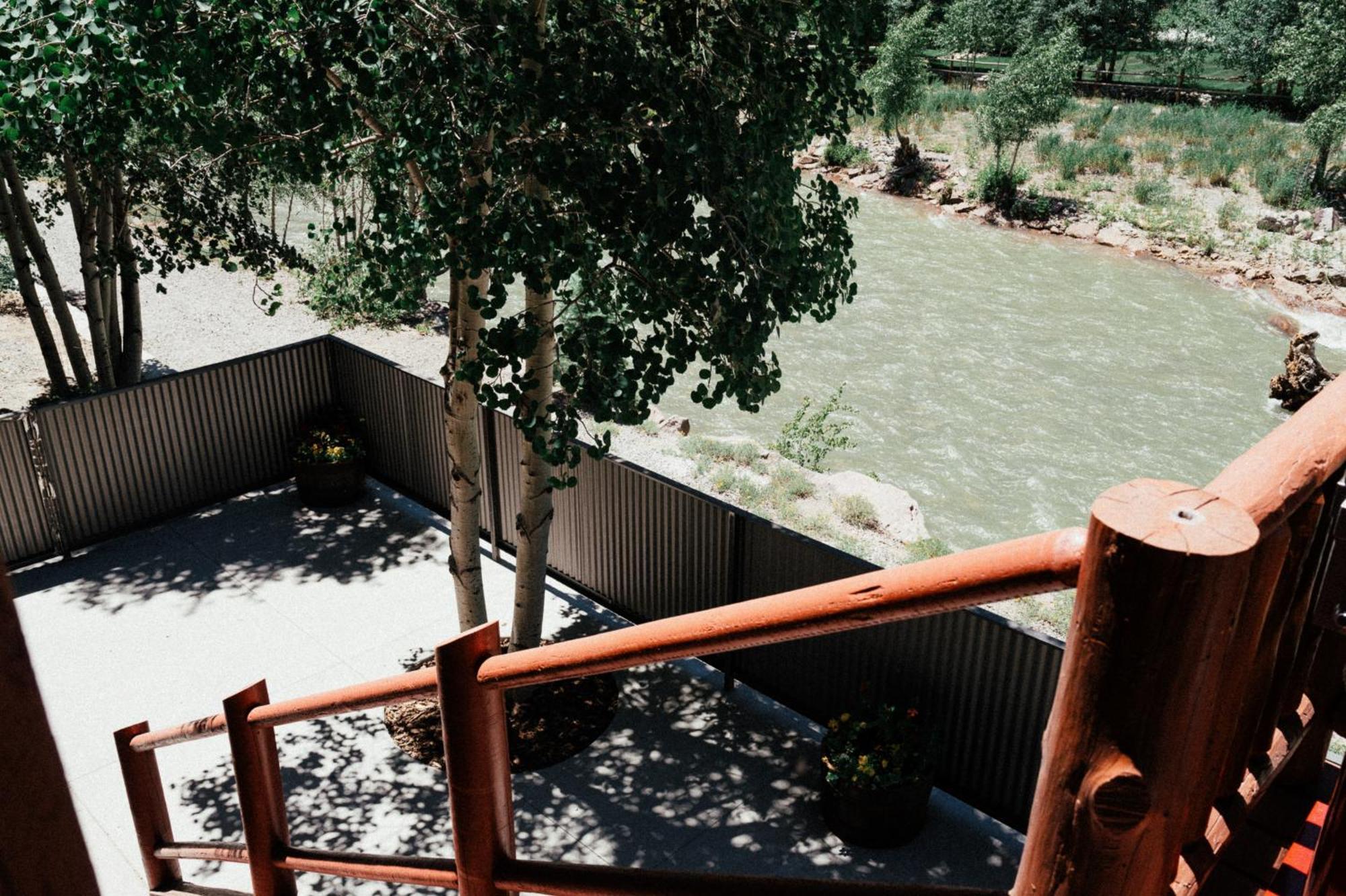 Ouray Riverside Resort - Inn & Cabins 外观 照片