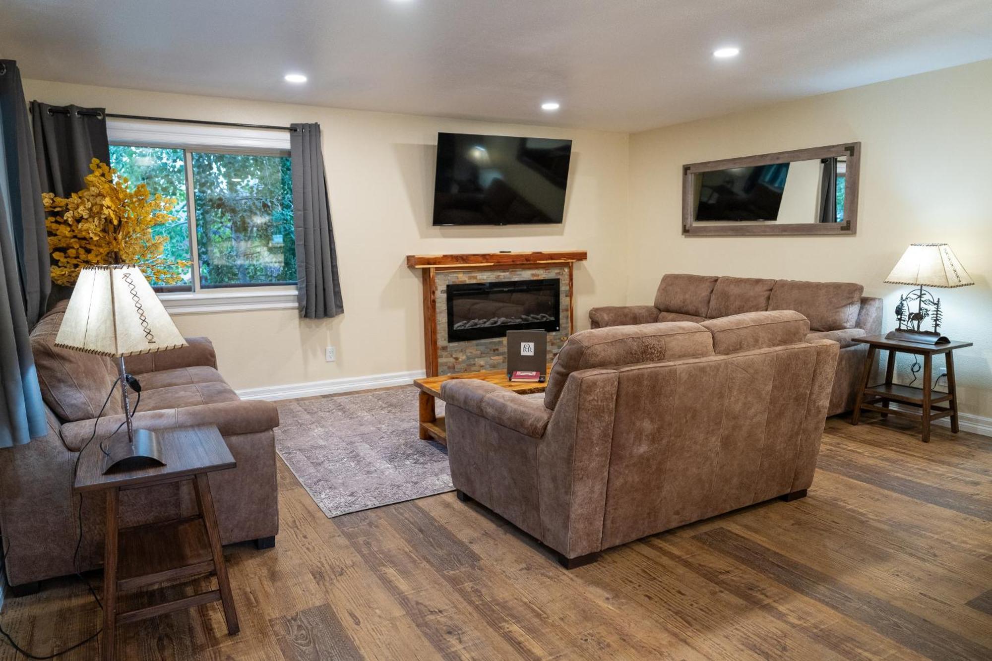 Ouray Riverside Resort - Inn & Cabins 外观 照片