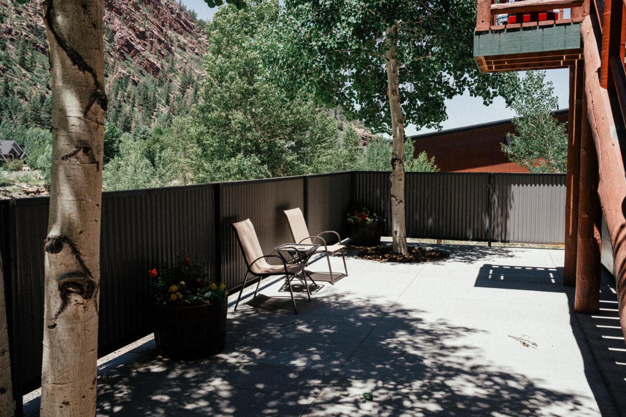 Ouray Riverside Resort - Inn & Cabins 外观 照片